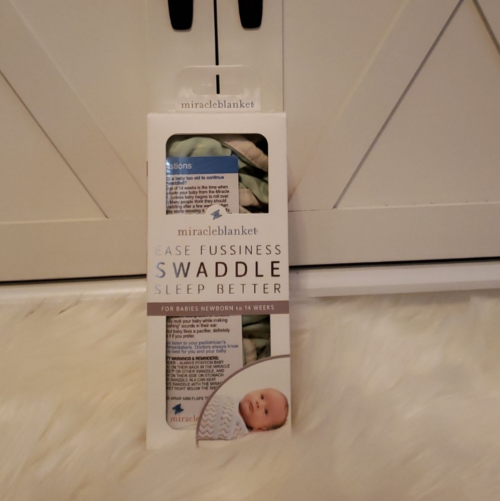 Baby swaddle